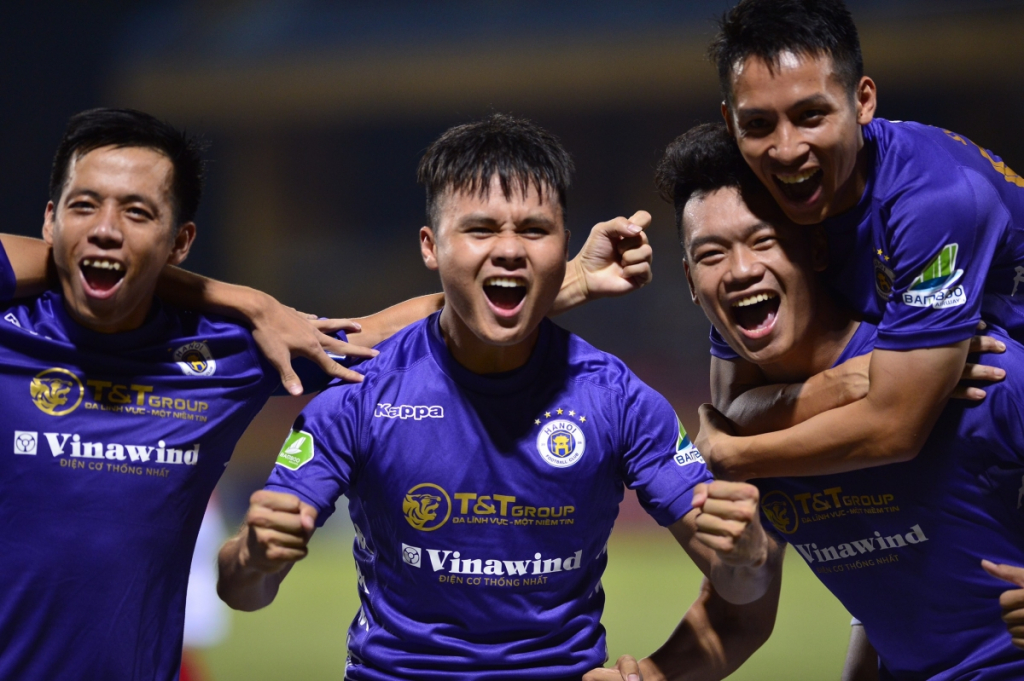 Quang Hải chói sáng, Hà Nội FC đại thắng TPHCM vào chung kết Cúp QG