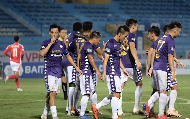 Hủy diệt TP.HCM, HLV Hà Nội FC vẫn “nắn gân” học trò trước chung kết cúp QG