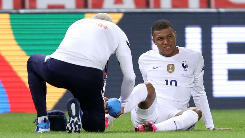 Mbappe chấn thương sau chiến thắng của ĐT Pháp