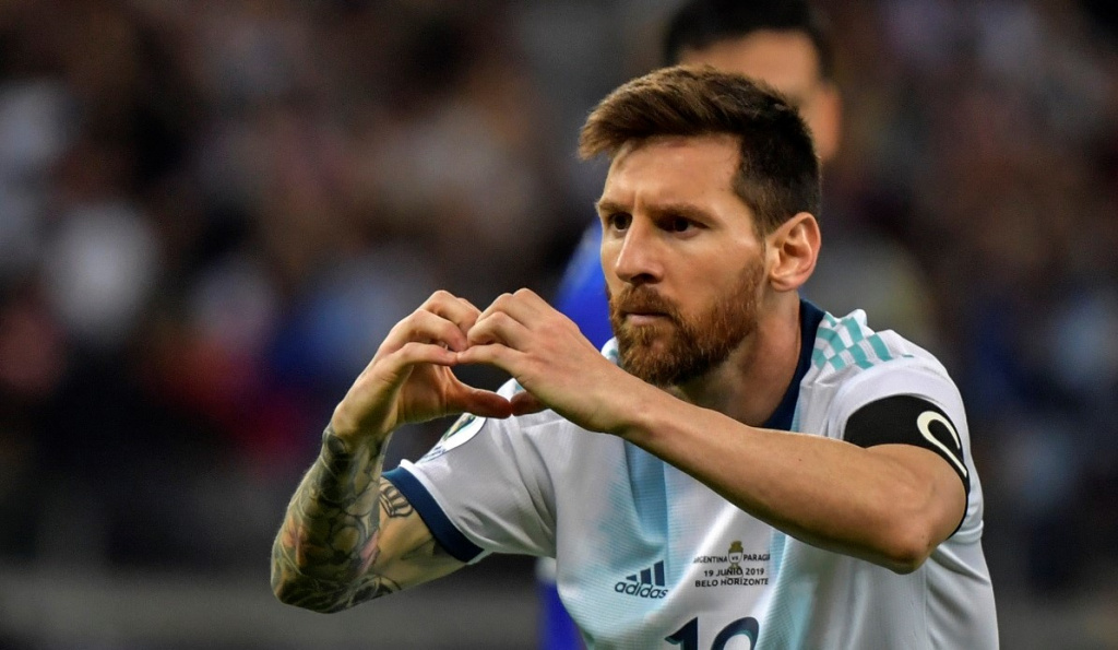Sau Barcelona, Messi cũng “yêu lại từ đầu” với tuyển Argentina