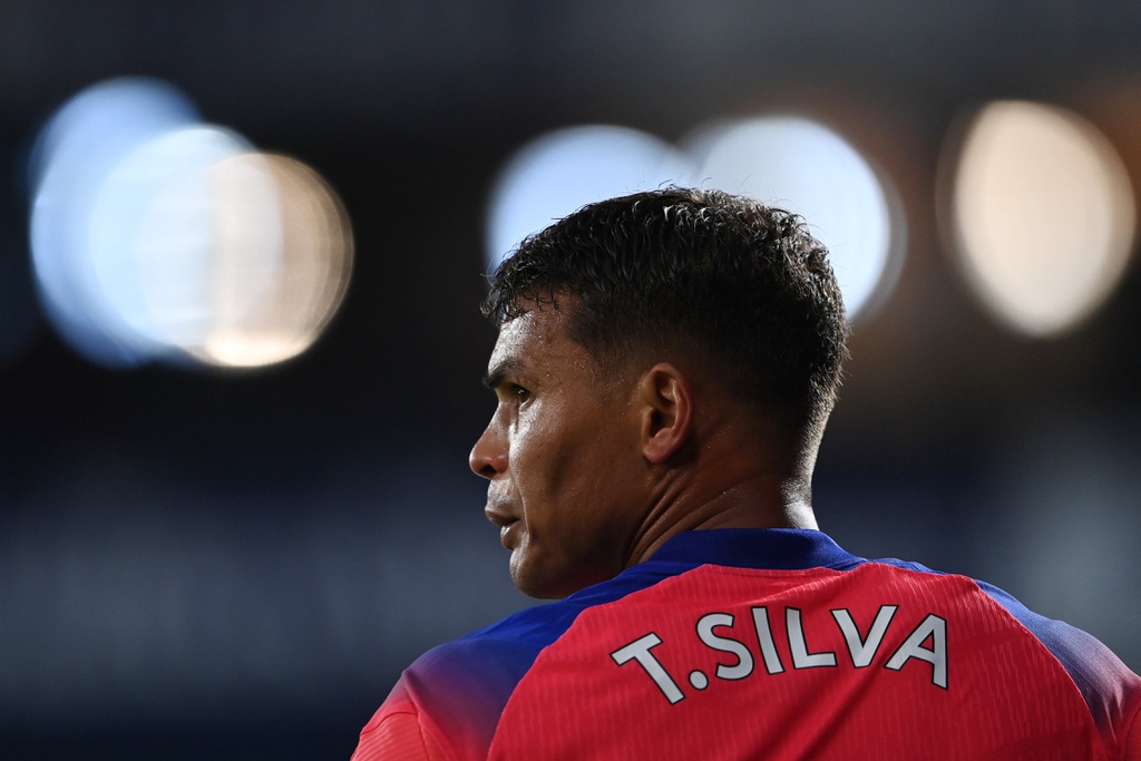 Màn trình diễn thảm họa của Thiago Silva trước West Brom