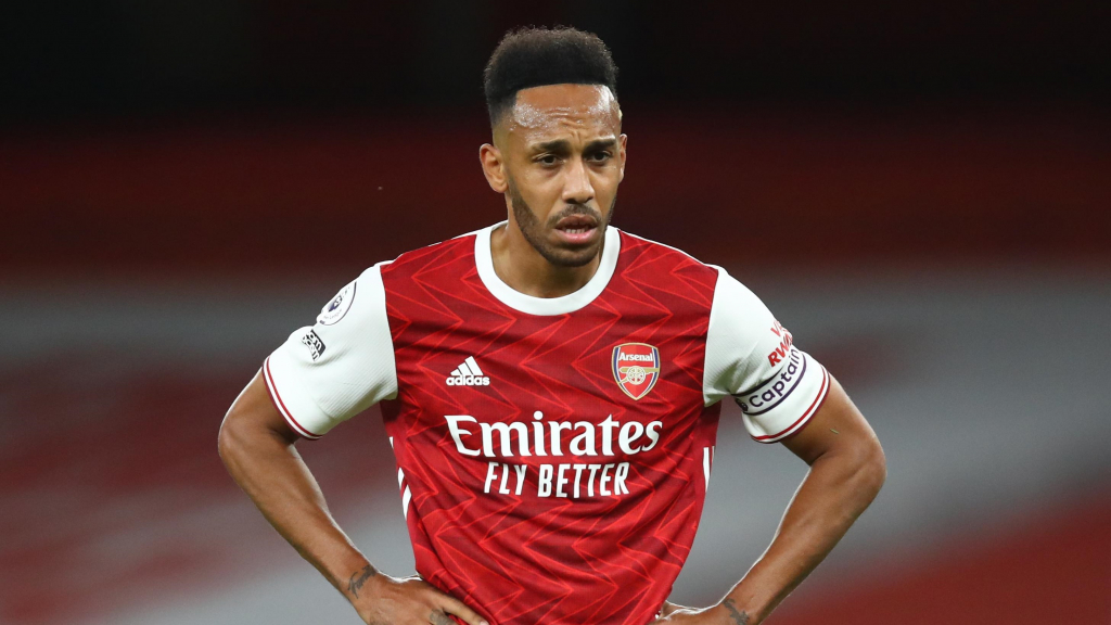 Aubameyang khiến CĐV Arsenal tức giận trước đại chiến với Liverpool