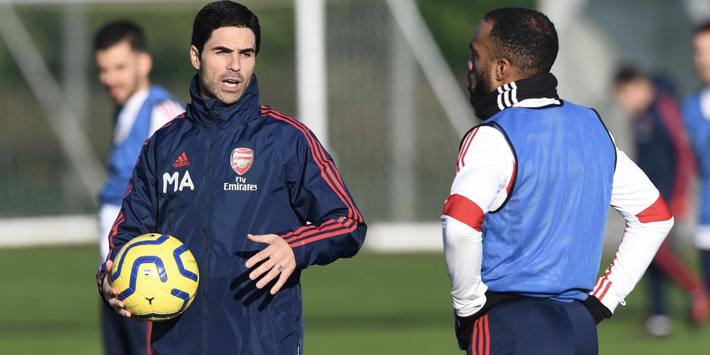 Arteta đồng tình với nhận định của Lacazette về vấn đề tại Arsenal