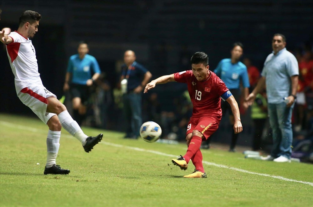 Báo Indonesia tin Quang Hải toả sáng, U23 Việt Nam vào tứ kết