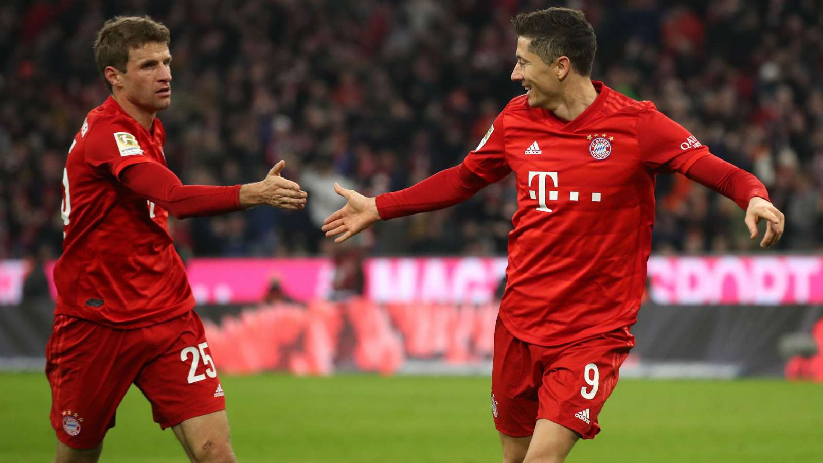 Bayern Munich lập kỷ lục khó tin tại Bundesliga sau chiến thắng 5-0 trước Schalke