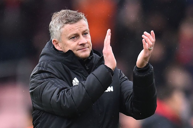 Nếu bị sa thải, Solskjaer sẽ “được” Man United đền bù bao nhiêu?