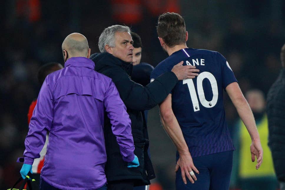 Tottenham nhận tin choáng váng từ Harry Kane