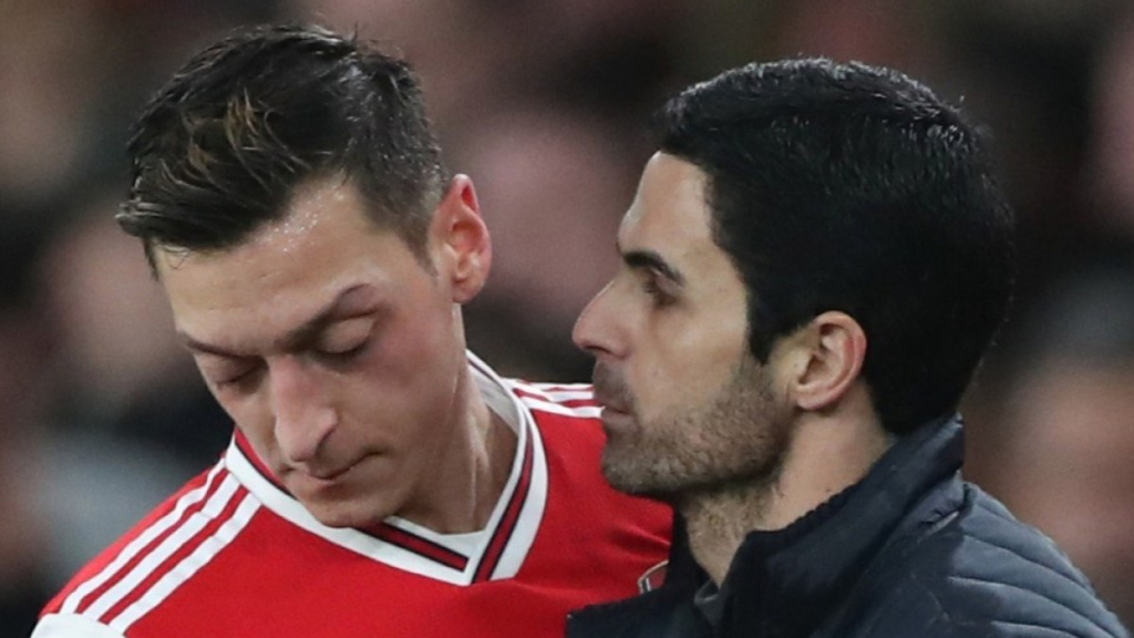 Gạt mọi lùm xùm, Arteta nói lời ruột gan về Ozil