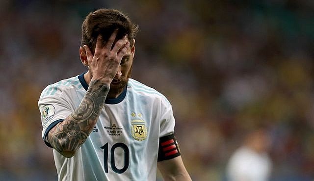 Messi gặp lại cơn ác mộng ở tuyển Argentina