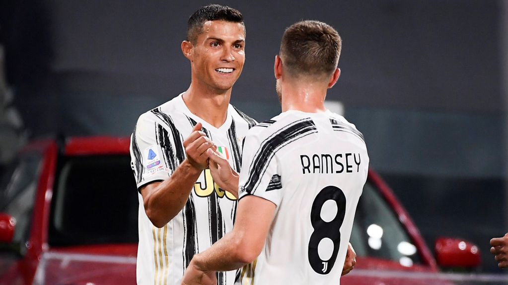 Ronaldo và Juventus đón tin cực vui tại Serie A