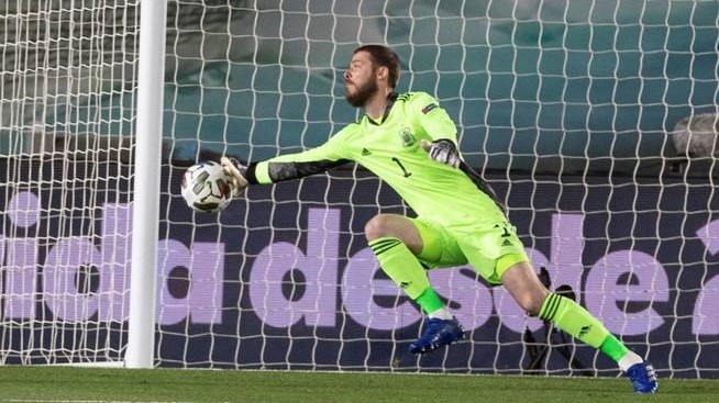 VIDEO: Cận cảnh pha cứu thua khó tin của De Gea cho ĐT Tây Ban Nha