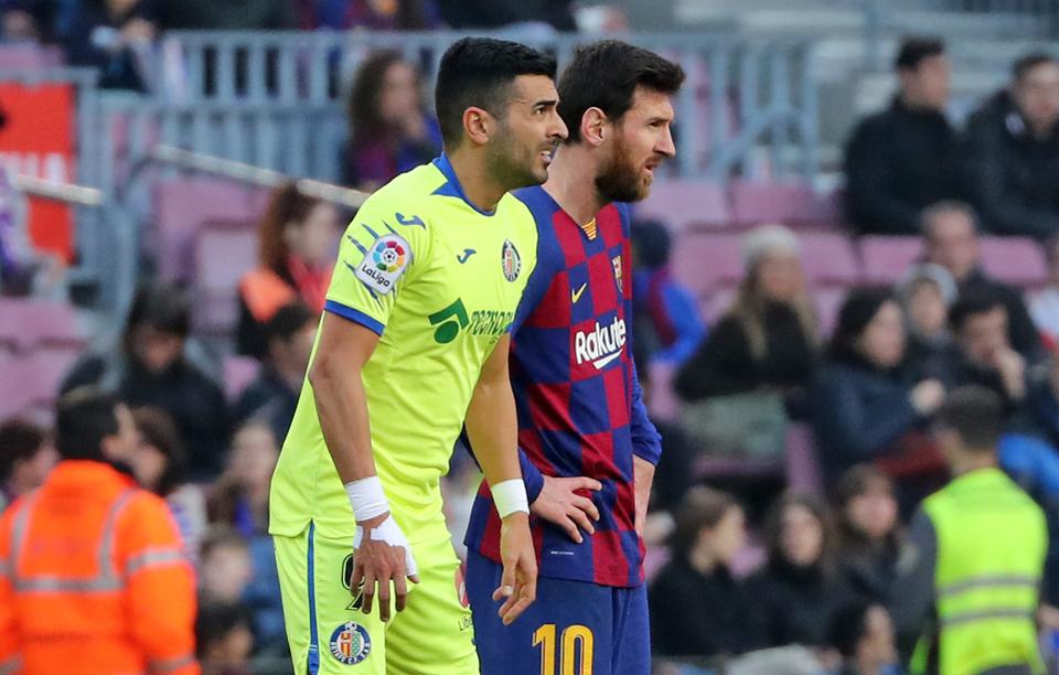 NÓNG: Barca được phép mua thêm cầu thủ dù TTCN đã đóng cửa