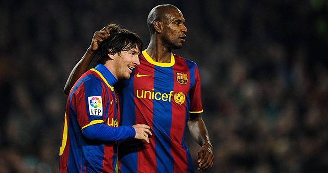 Abidal xoa dịu mối quan hệ căng thẳng với Messi bằng bản hợp đồng mới