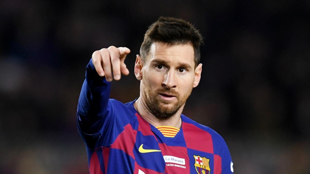 Messi lên tiếng phản pháo chỉ trích của quan chức Barca