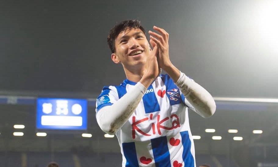 Văn Hậu chơi trọn 90 phút, Jong Heerenveen thắng hủy diệt Jong Feyenoord