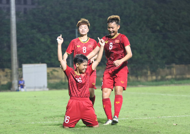 Giành vé play-off, tuyển nữ Việt Nam được thưởng lớn