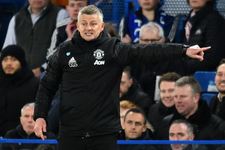 Solskjaer đổ lỗi cho thời tiết và trái bóng khiến MU bị Brugge cầm hòa