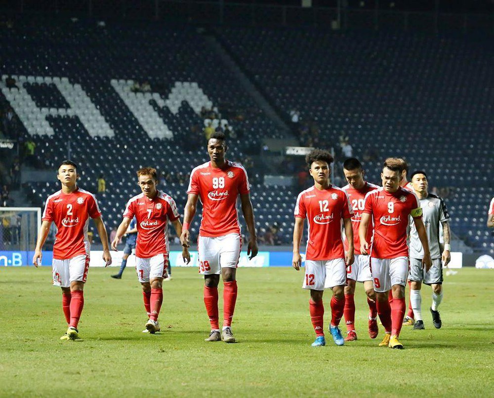 TP.HCM than trời vì bị đổi lịch AFC Cup