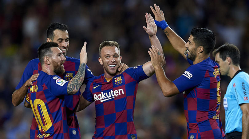 Messi xác nhận cầu thủ Barca đồng ý giảm lương mùa Covid-19