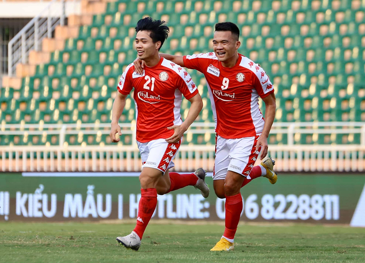 Công Phượng được thay ra sớm để giữ sức đá AFC Cup 