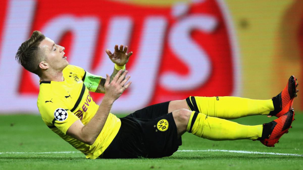 Dortmund thiệt quân trong trận tái đấu PSG ở cúp C1