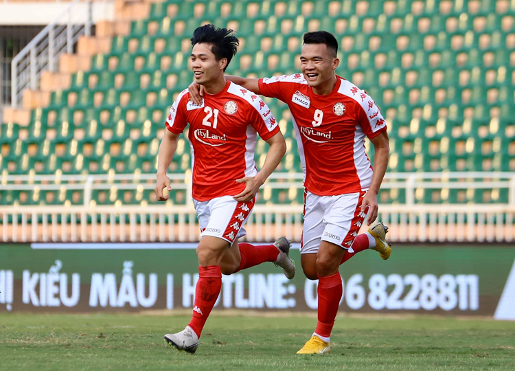 NÓNG: CLB TPHCM lọt Top 100 đội mạnh nhất châu Á