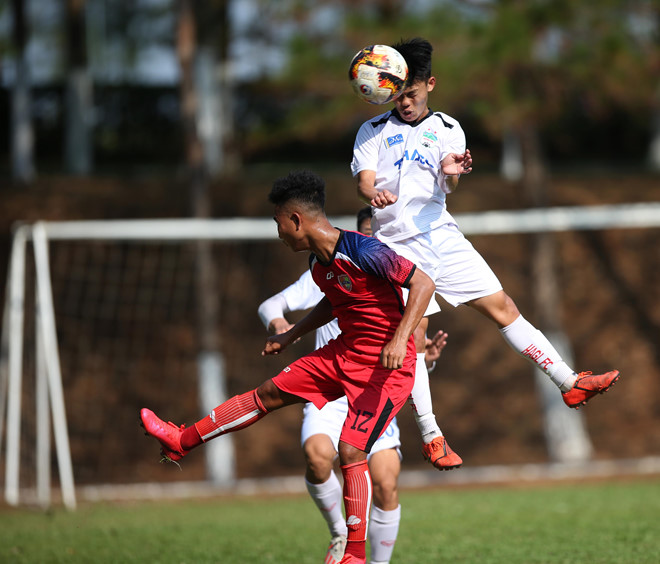 Tài năng trẻ sáng giá của HAGL được đặc cách thi đấu tại V-League