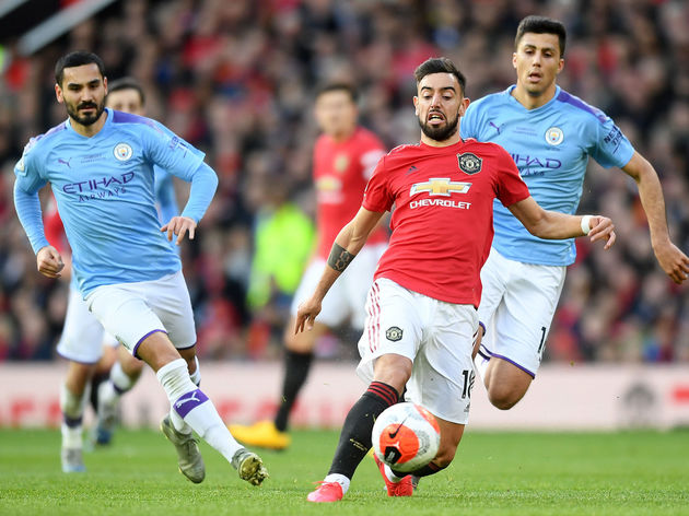 Sao Man City tố Bruno Fernandes “ăn vạ” giúp MU thắng derby Manchester