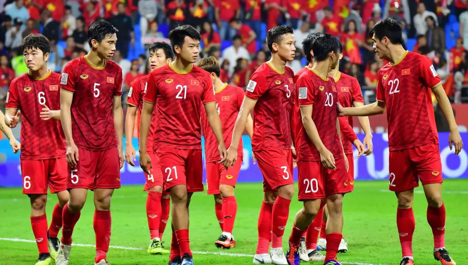 ĐT Việt Nam sẽ mất nửa đội hình dự AFF Cup 2020 trong trường hợp xấu nhất