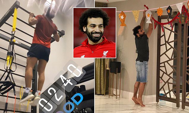 Liverpool lại đau đầu vì Salah nhịn ăn cả tháng và tập luyện về đêm