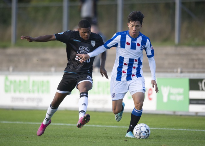 Lộ diện thời gian Văn Hậu và SC Heerenveen trở lại thi đấu