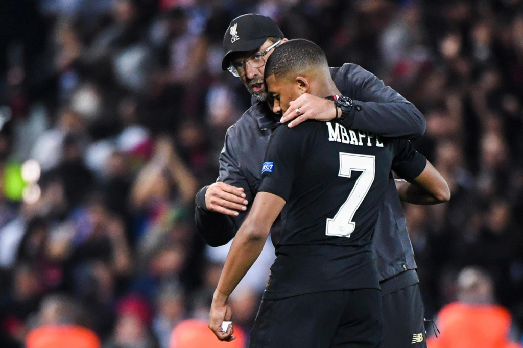 Cựu cầu thủ cảnh báo việc chiêu mộ Mbappe của Liverpool