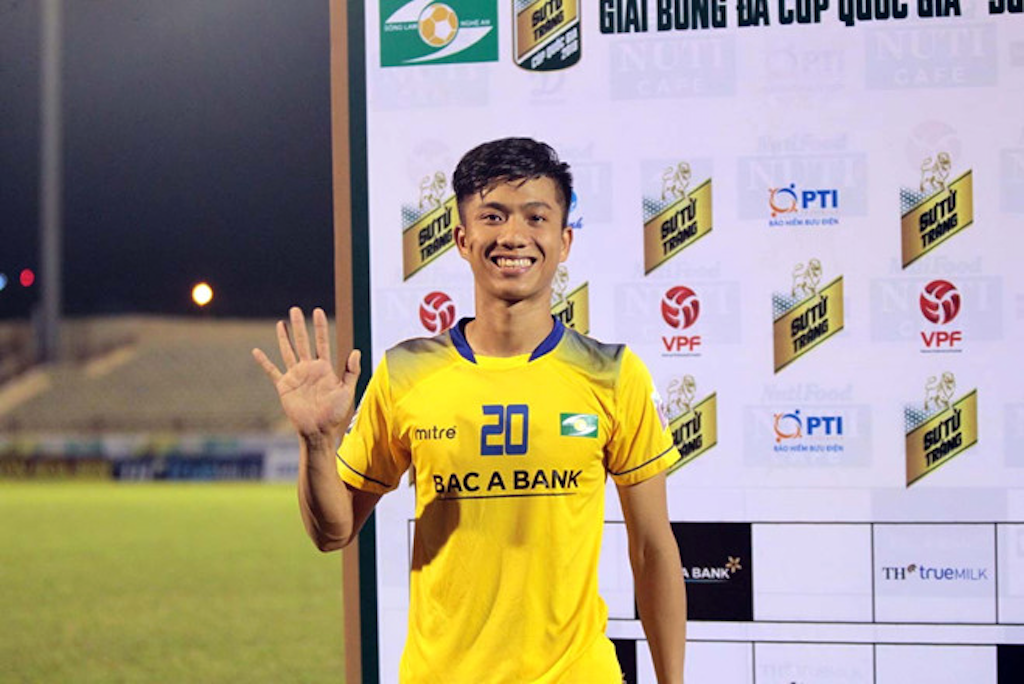 Văn Đức và quyết định đổi đời giúp anh trở thành ngôi sao bóng đá Việt Nam