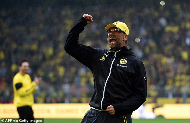 Klopp sẽ theo dõi Dortmund thi đấu qua TV