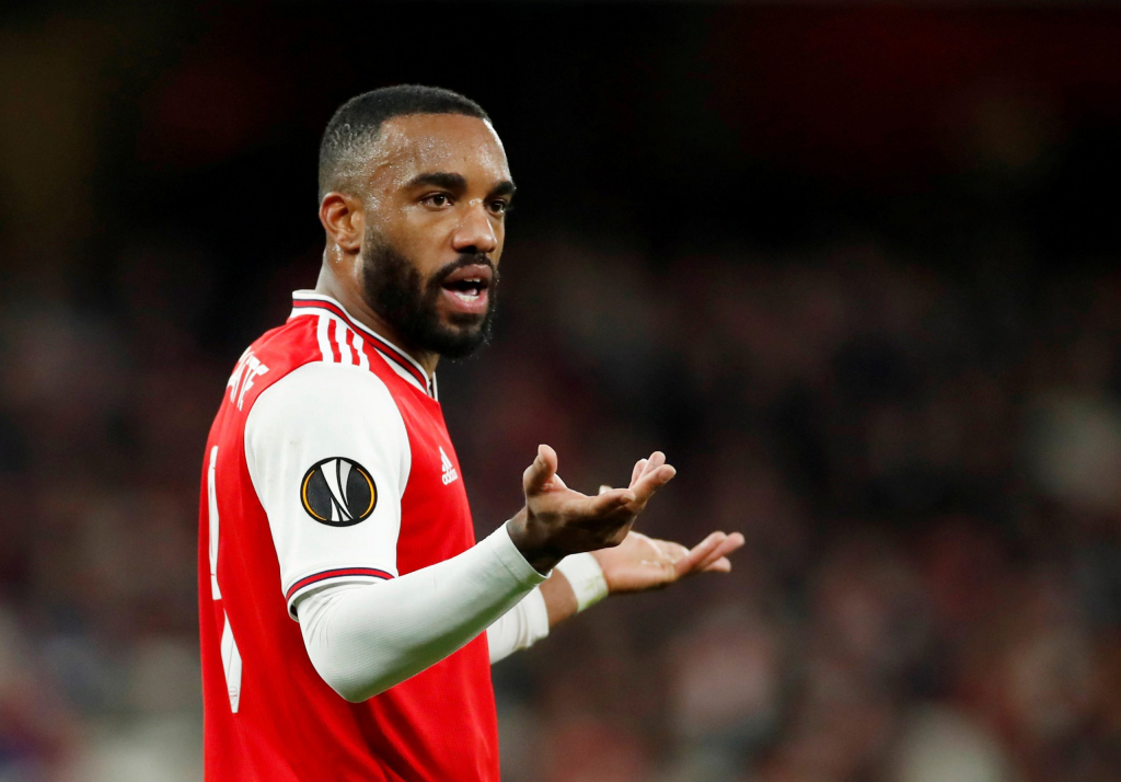 Lacazette lại chơi ngông, Arsenal lập tức hành động