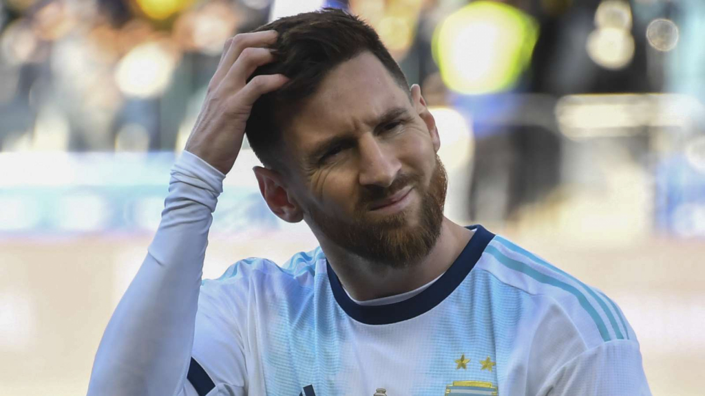 Messi đã bắt đầu cảm thấy lo lắng vì Copa America