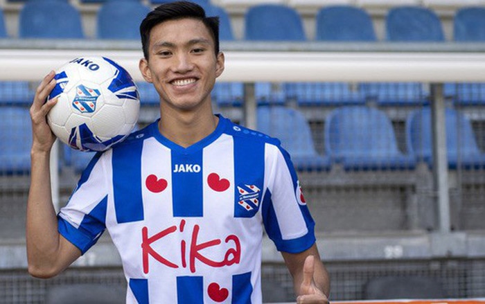 SC Heerenveen săn đối tác cho Văn Hậu mùa tới