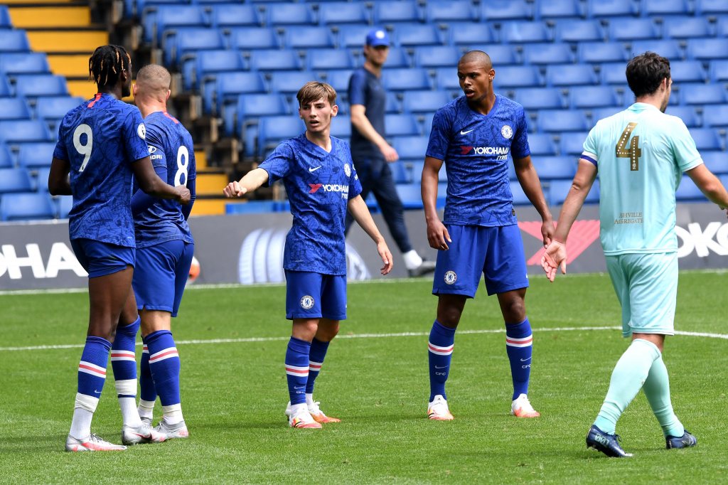 Chelsea hủy diệt 7-1 trước QPR trong ngày của những tài năng trẻ