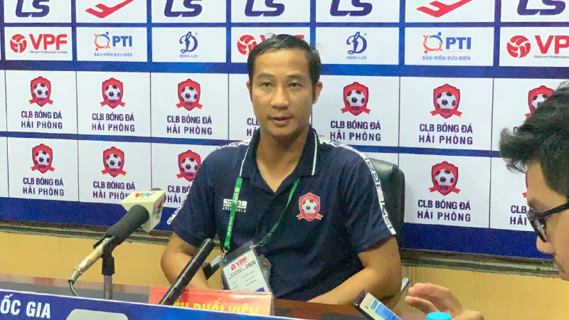 Cựu tiền vệ Lê Quốc Vượng bày cách để Martin Lò thành ngôi sao V.League