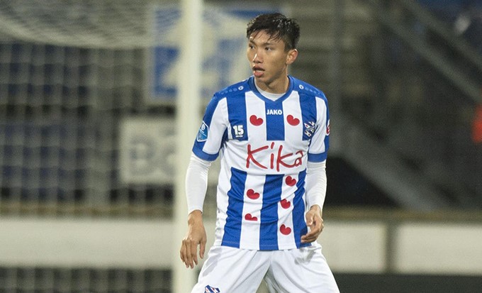 NÓNG: Hà Nội FC sẵn sàng bỏ tiền để Văn Hậu ở lại Heerenveen