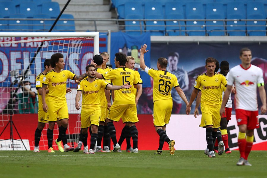 Haaland tỏa sáng, Dortmund chính thức đoạt ngôi Á quân Bundesliga 19/20