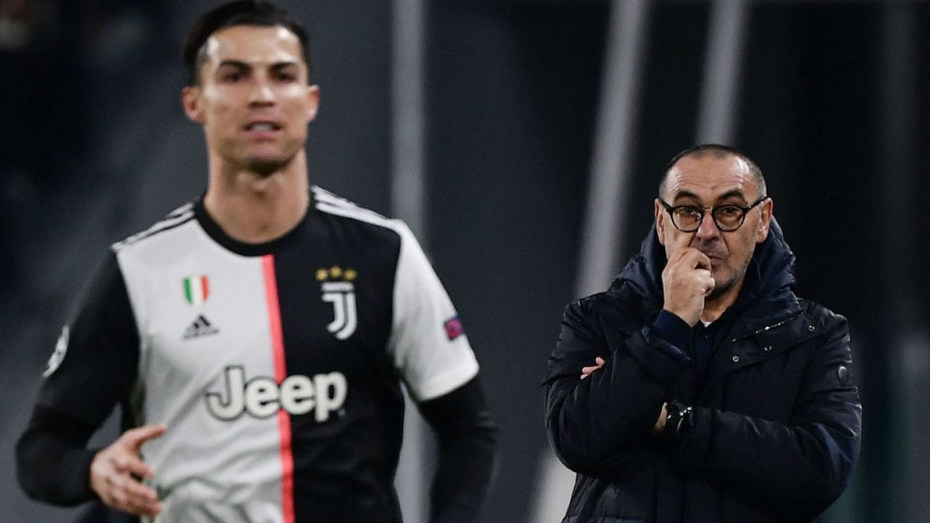 Juventus mất chức vô địch, HLV Sarri chỉ trích Ronaldo