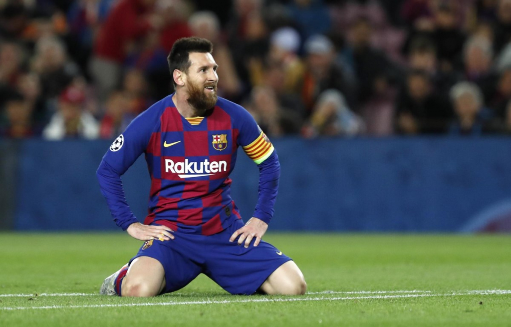 Messi và các cầu thủ Barcelona sắp phải giảm lương lần hai