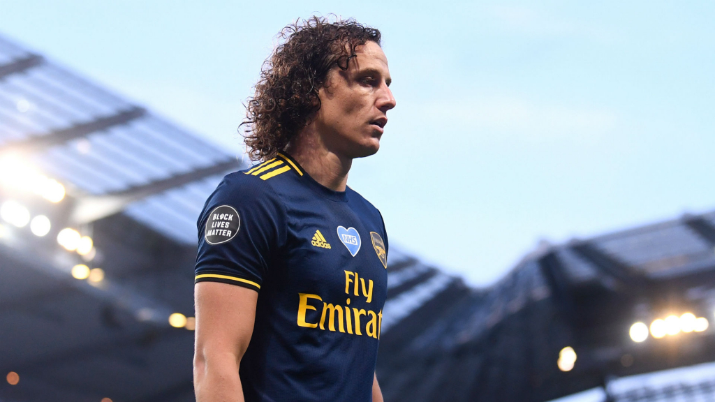 Tội đồ Luiz tái lập kỷ lục buồn trong ngày Arsenal thảm bại Man City