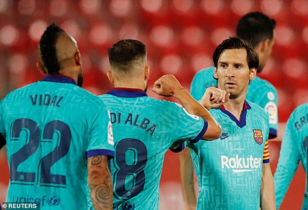 Messi lập kỷ lục khó tin trong ngày Barca hủy diệt Mallorca