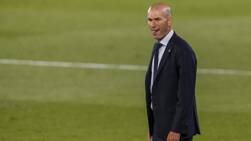 Zidane nói về khả năng Real vượt mặt Barca để vô địch La Liga