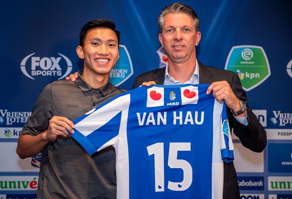Văn Hậu về V-League, báo Hà Lan chỉ trích sếp SC Heerenveen