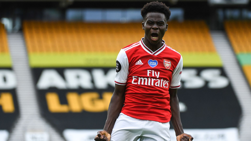 Lập công cho Arsenal, Bukayo Saka đi vào lịch sử đội bóng