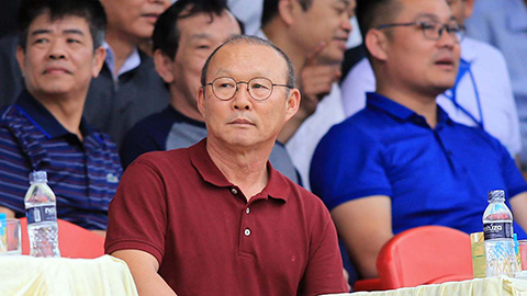 HLV Park Hang Seo dự khán trận “nội chiến xứ Nghệ”
