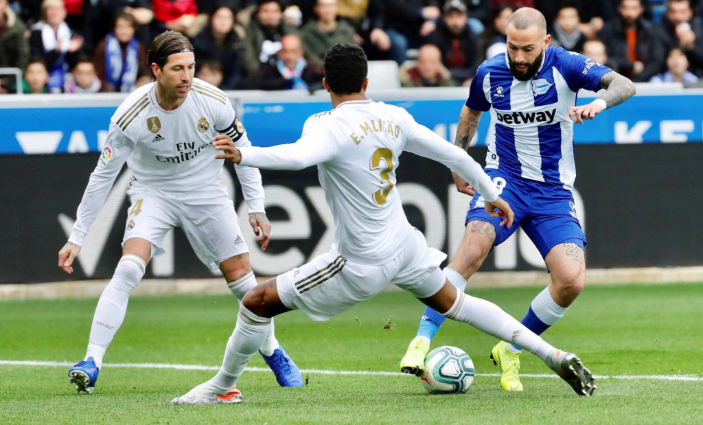 Real Madrid mất 5 cầu thủ ở trận gặp Alaves